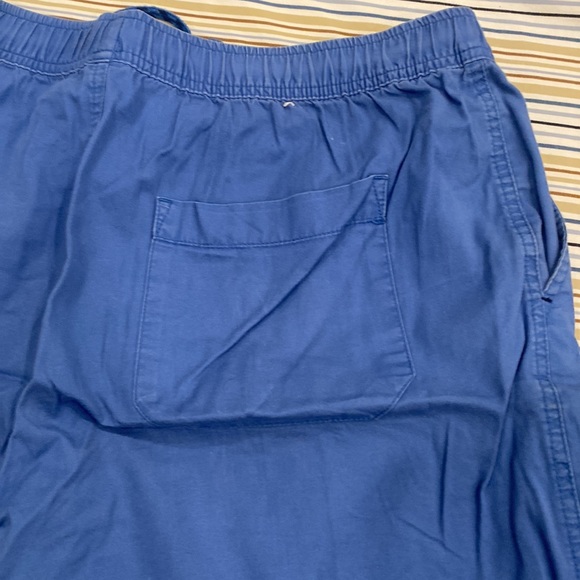 Bossini casual short in good condition convenient for every day use - Picture 6 of 7